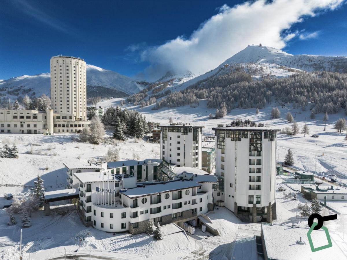 Hotiday Hotel セストリエーレ エクステリア 写真